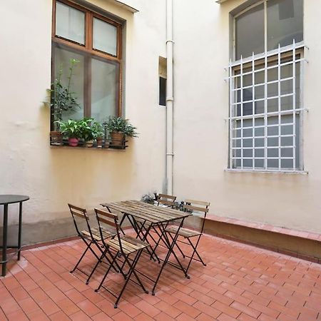 Belle Donne Historical Apartment - City Center Флоренция Экстерьер фото